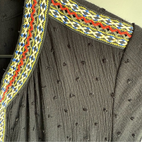 Boho Peasant Embroidered Swiss Dot Short Cap Sleeve Black Top Size Medium - Picture 5 of 10